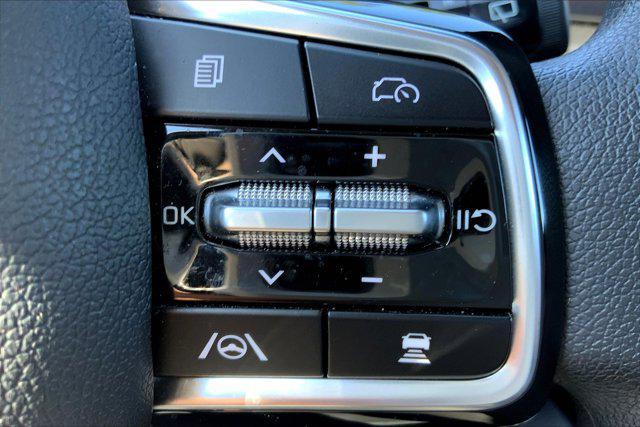 Photo of 2024 Everlasting Silver Kia Sorento