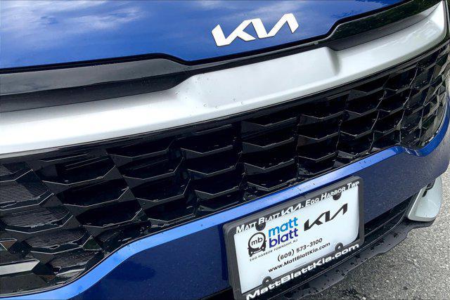 Photo of 2023 Sapphire Blue Kia Sportage