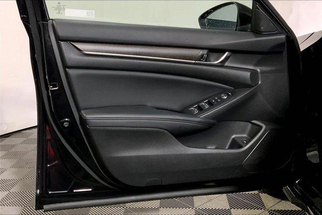 Photo of 2018 Blue Honda Accord