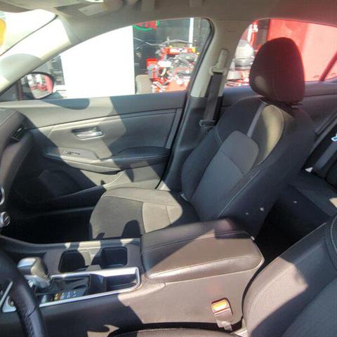 Photo of 2021 Brilliant Silver Metallic Nissan Sentra
