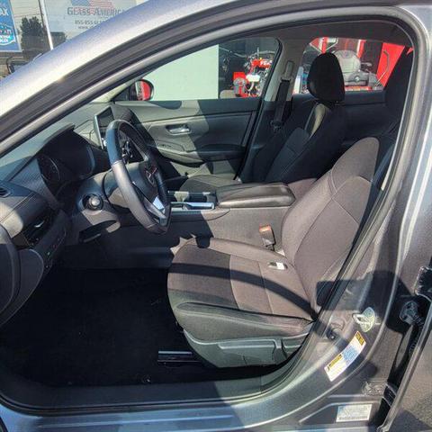 Photo of 2021 Brilliant Silver Metallic Nissan Sentra