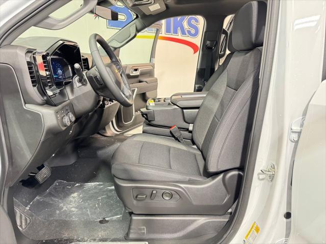 Photo of 2025 Summit White Chevrolet Silverado 1500