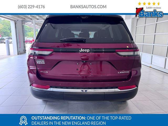 Photo of 2022 Velvet Red Pearlcoat Jeep Grand Cherokee
