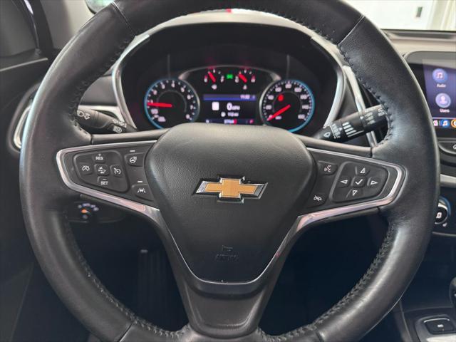 Photo of 2022 Blue Glow Metallic Chevrolet Equinox