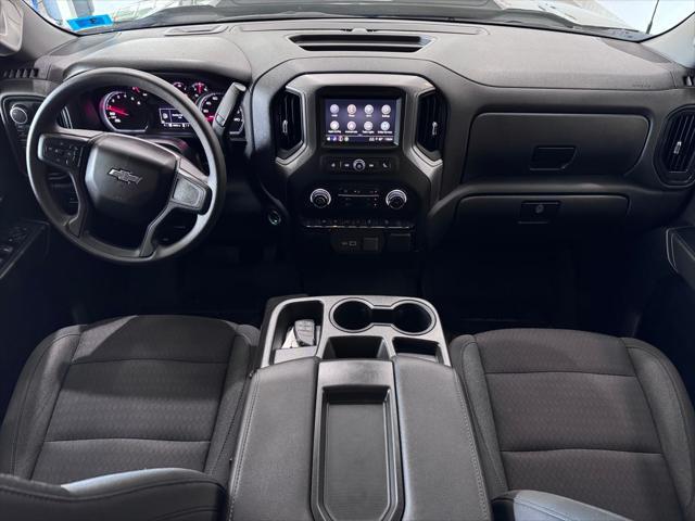 Photo of 2022 Black Chevrolet Silverado 1500
