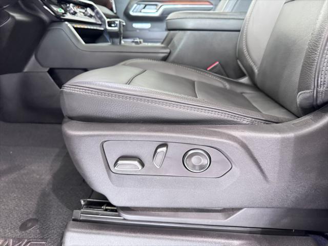 Photo of 2024 Onyx Black GMC Sierra 1500