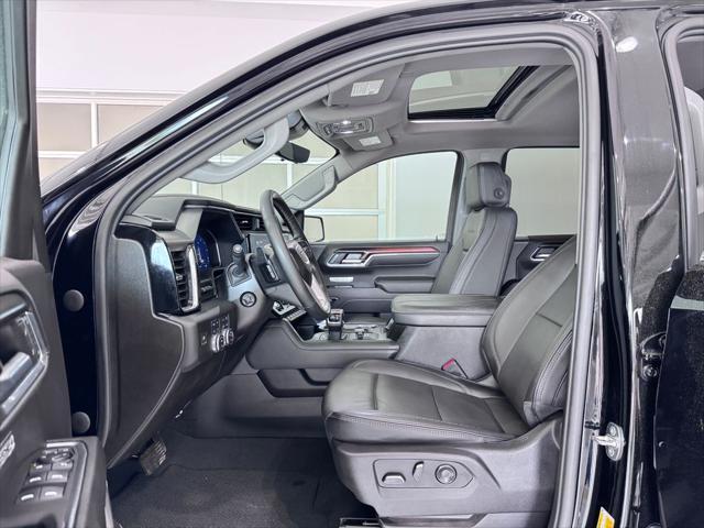 Photo of 2024 Onyx Black GMC Sierra 1500