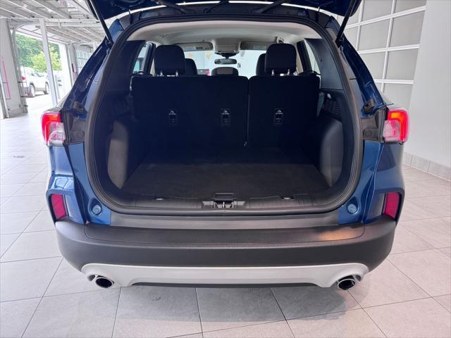 Photo of 2020 Dark Persian Green Metallic Ford Escape