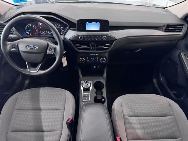 Photo of 2020 Dark Persian Green Metallic Ford Escape