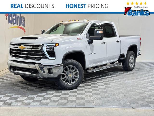 Photo of 2025 Summit White Chevrolet Silverado 3500
