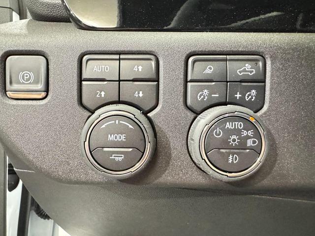 Photo of 2025 Summit White Chevrolet Silverado 3500