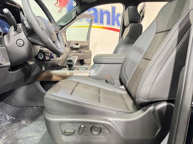 Photo of 2025 Black Chevrolet Silverado 1500