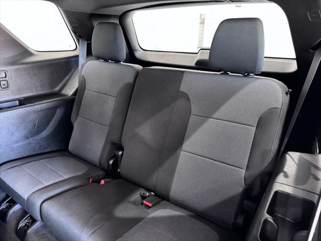 Photo of 2023 Blue Metallic Chevrolet Traverse