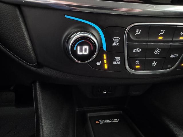 Photo of 2023 Blue Metallic Chevrolet Traverse