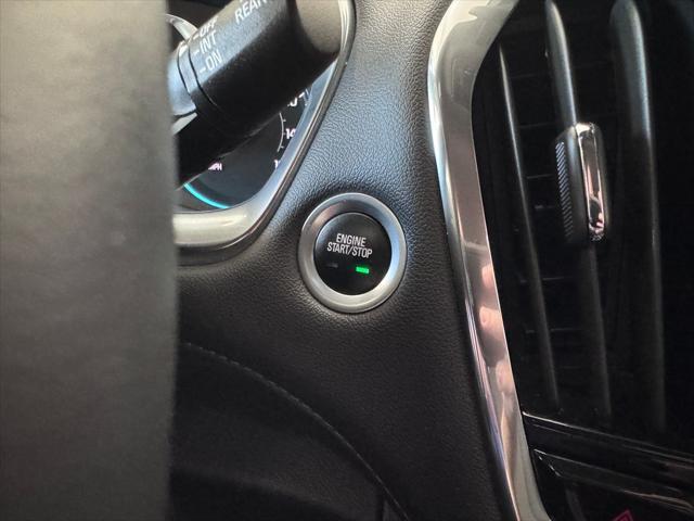 Photo of 2023 Blue Metallic Chevrolet Traverse