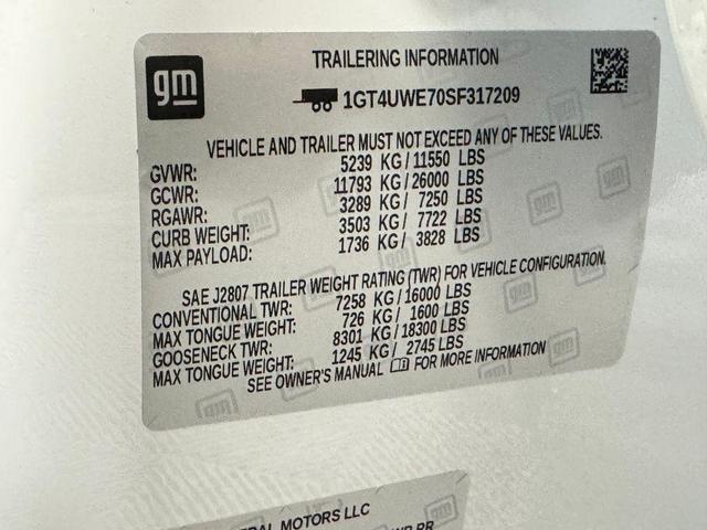 Photo of 2025 Summit White GMC Sierra 3500