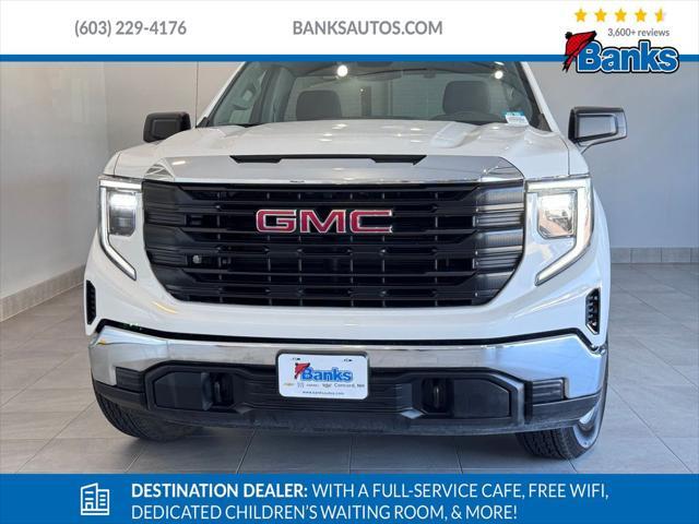 Photo of 2024 Summit White GMC Sierra 1500