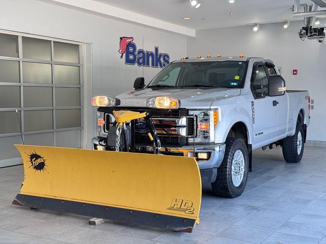 Photo of 2017 Ingot Silver Ford F-250