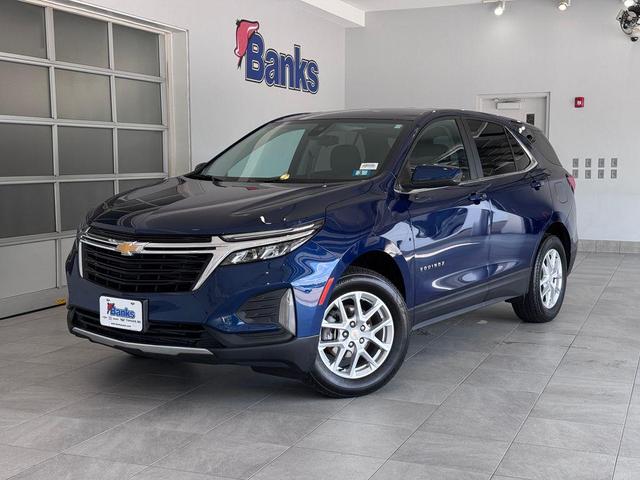 Photo of 2022 Blue Glow Metallic Chevrolet Equinox