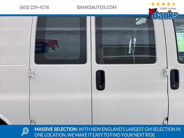 Photo of 2023 Summit White GMC Savana 2500