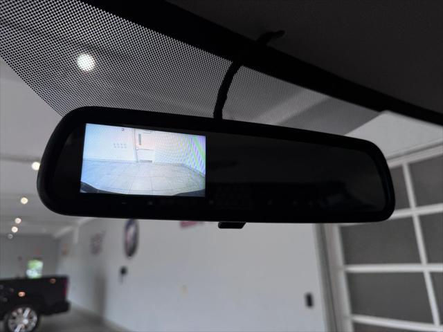 Photo of 2023 Summit White GMC Savana 2500