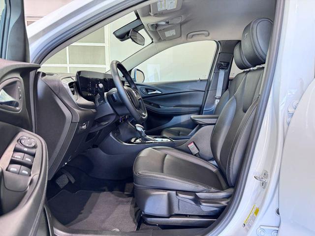 Photo of 2024 Summit White Buick Encore GX