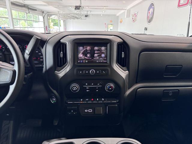 Photo of 2025 Black Chevrolet Silverado 2500
