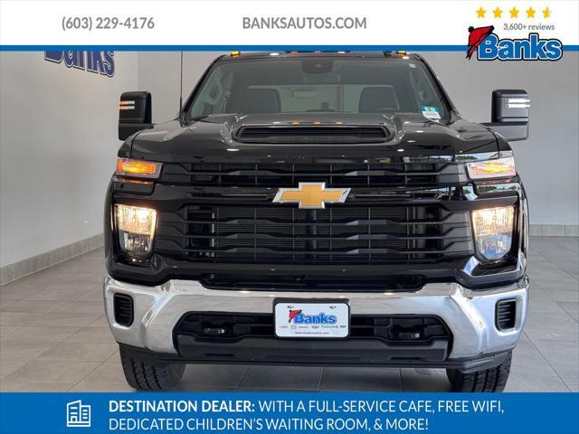 Photo of 2025 Black Chevrolet Silverado 2500