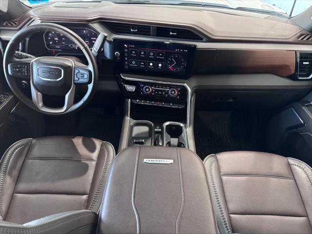 Photo of 2024 Summit White GMC Sierra 3500