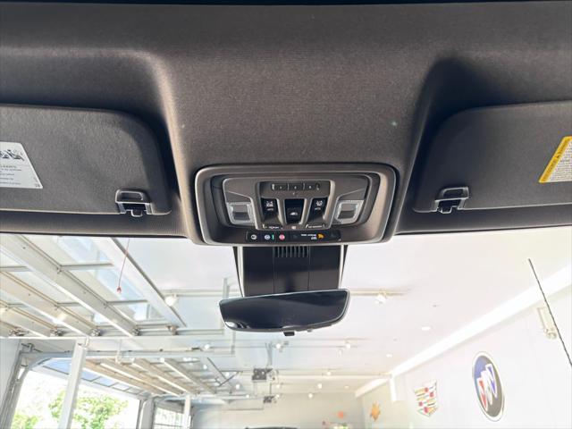 Photo of 2024 Summit White GMC Sierra 3500
