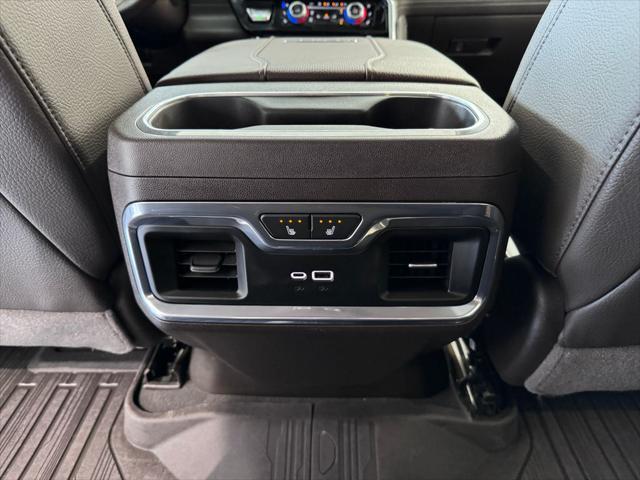 Photo of 2024 Summit White GMC Sierra 3500