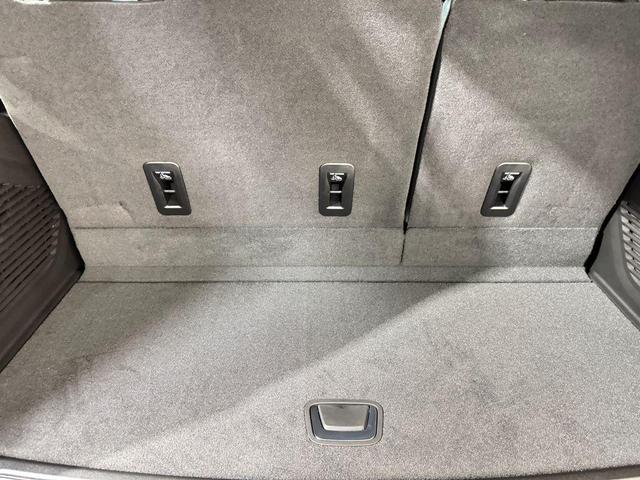 Photo of 2025 Black Chevrolet Tahoe
