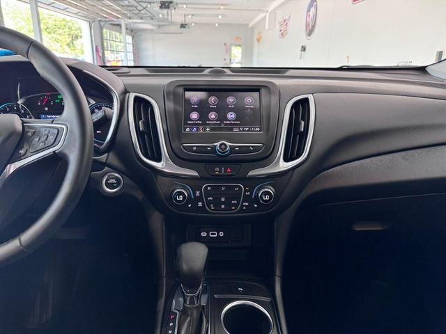 Photo of 2023 Black Metallic Chevrolet Equinox