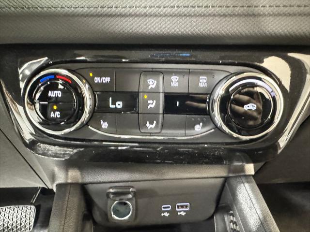Photo of 2026 Summit White Chevrolet Trailblazer