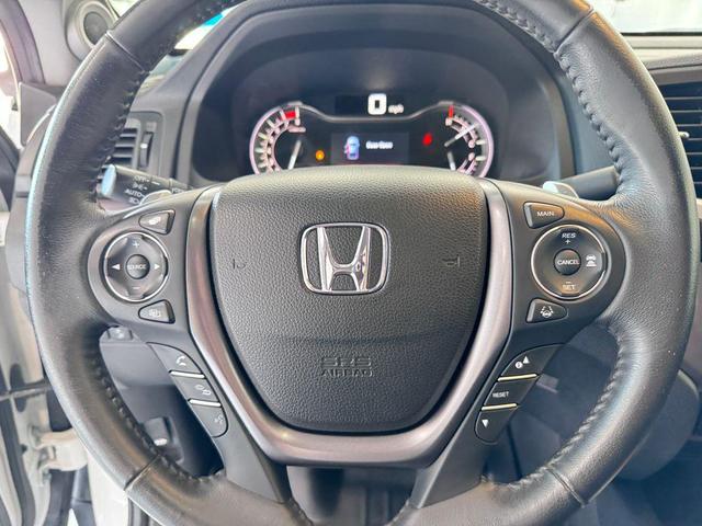 Photo of 2020 Platinum White Pearl Honda Ridgeline