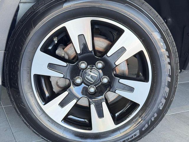 Photo of 2020 Platinum White Pearl Honda Ridgeline