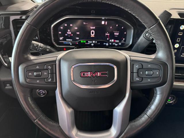 Photo of 2022 Summit White GMC Sierra 1500