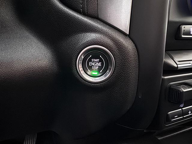 Photo of 2021 Black Chevrolet Silverado 1500