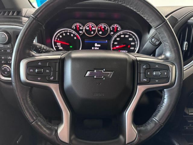 Photo of 2021 Black Chevrolet Silverado 1500