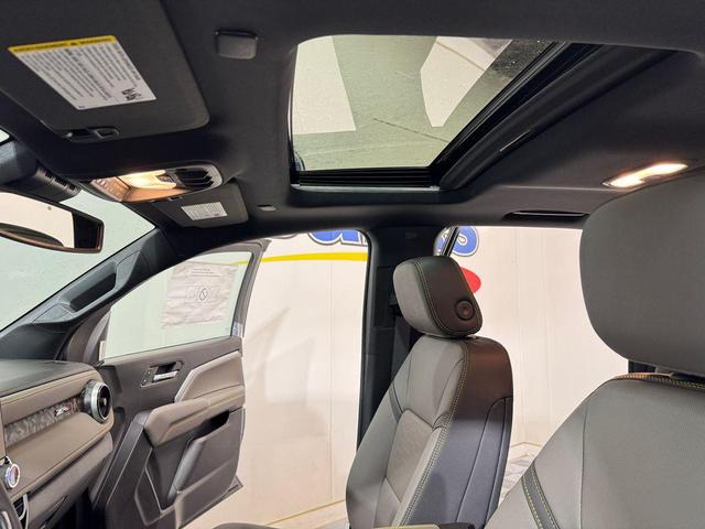 Photo of 2026 Black Chevrolet Colorado