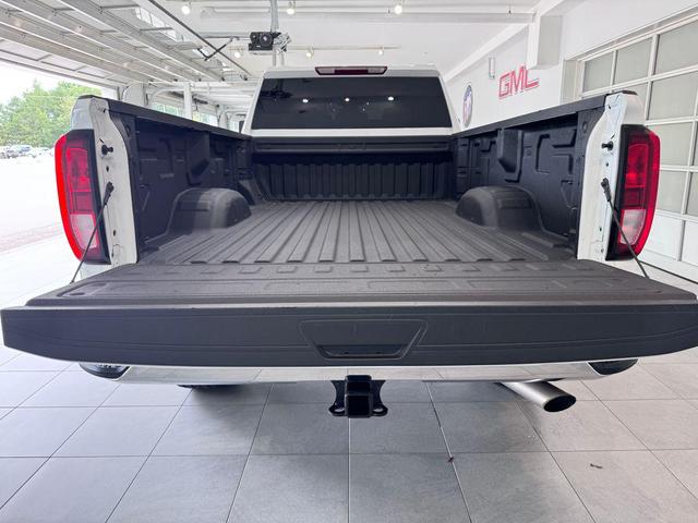 Photo of 2024 Summit White GMC Sierra 3500