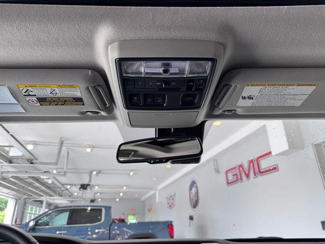 Photo of 2024 Classic Silver Metallic Toyota 4Runner