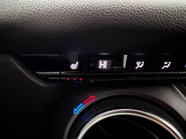 Photo of 2022 Summit White Chevrolet Blazer