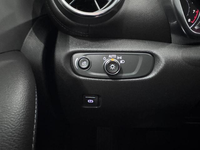 Photo of 2022 Summit White Chevrolet Blazer