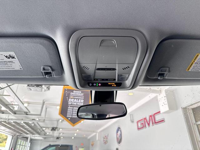 Photo of 2022 Summit White Chevrolet Blazer