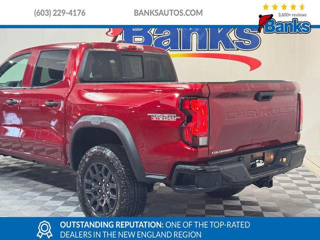 Photo of 2025 Radiant Red Chevrolet Colorado