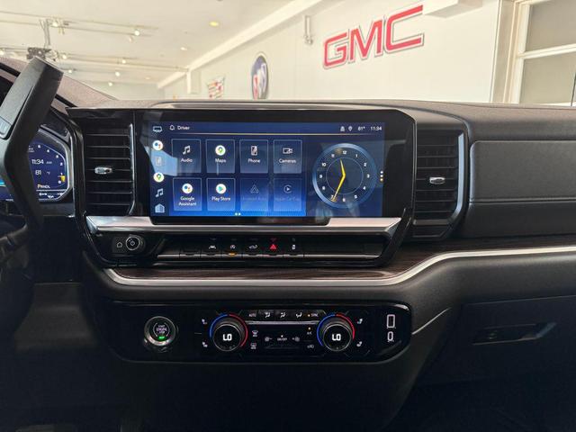 Photo of 2022 Red Hot Chevrolet Silverado 1500