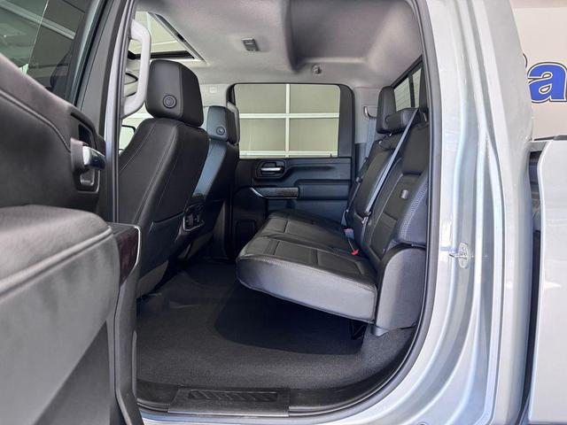 Photo of 2023 Quicksilver Metallic GMC Sierra 2500