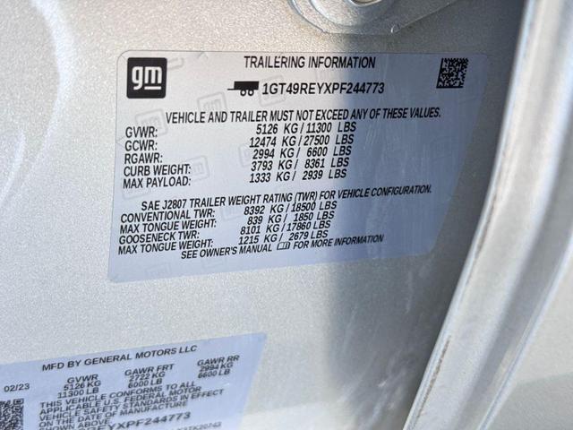 Photo of 2023 Quicksilver Metallic GMC Sierra 2500