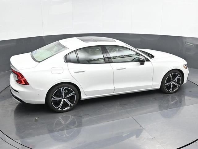 Photo of 2024 Crystal White Metallic Volvo S60